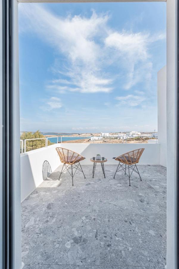 Paros Cape Suites Náousa Buitenkant foto